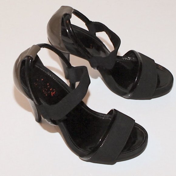 Michael Kors elastic band Sandal patent leather heels size 5.5 6 - Picture 4 of 5